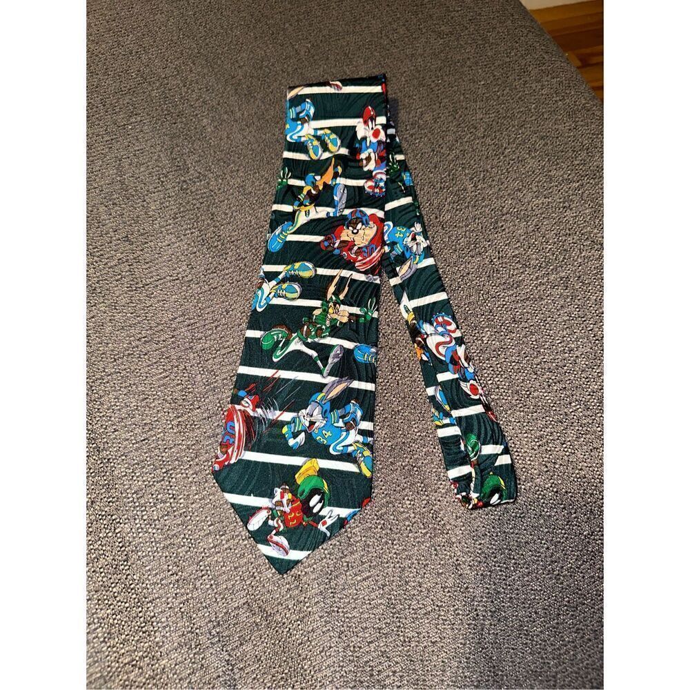 Vintage Looney Tunes Silk Tie Football 1993